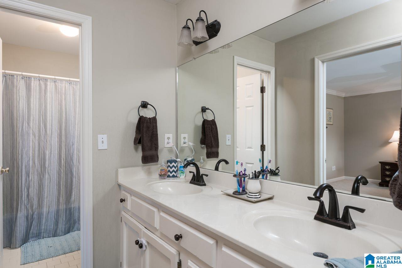1012 Colonial Drive Alabaster, AL 35007 - Photo 20 of 38