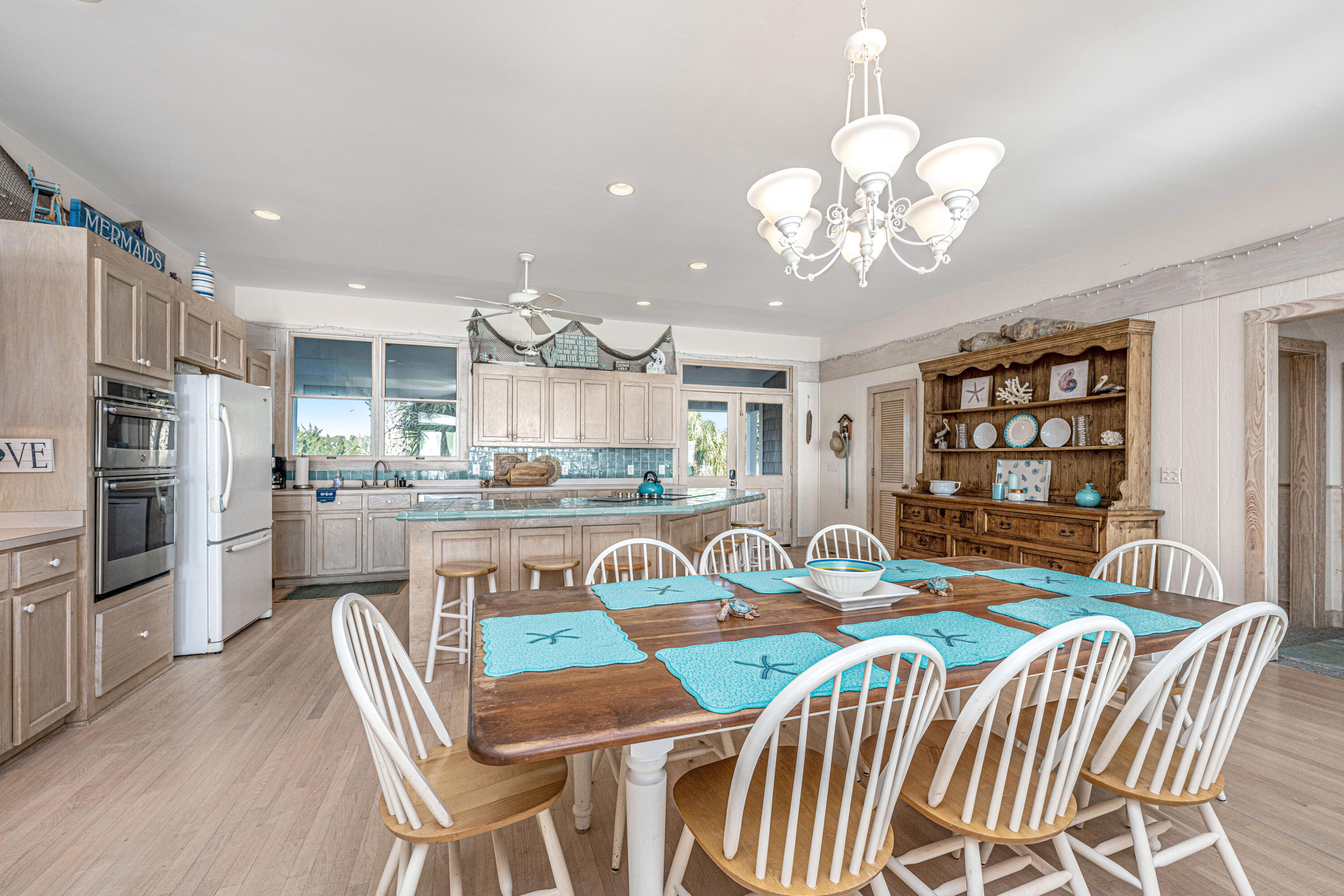 2304 Point Street Edisto Beach, SC 29438 - Photo 5 of 58 2304PointSt08