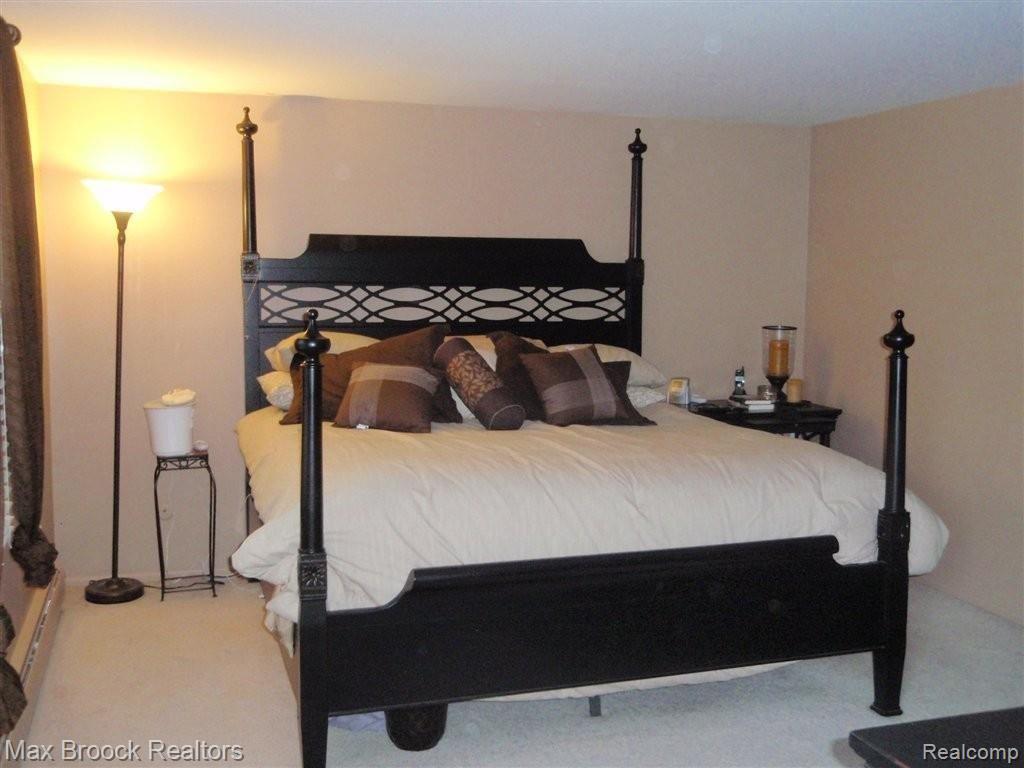2134 West Wattles Road Troy, MI 48098 - Photo 14 of 20 master bedroom