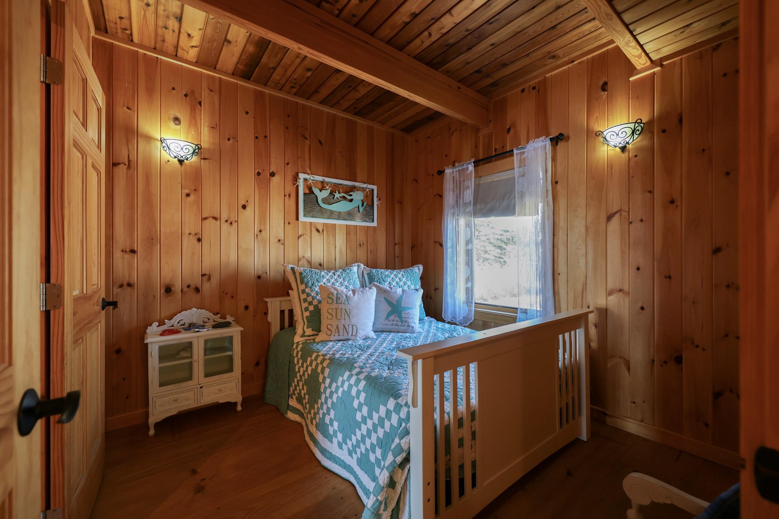 28 City Point Road Vinalhaven, ME 04863 - Photo 22 of 61 city_point_road-35