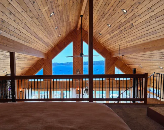 $1,695,000 | 28 City Point Road, Vinalhaven, ME 04863