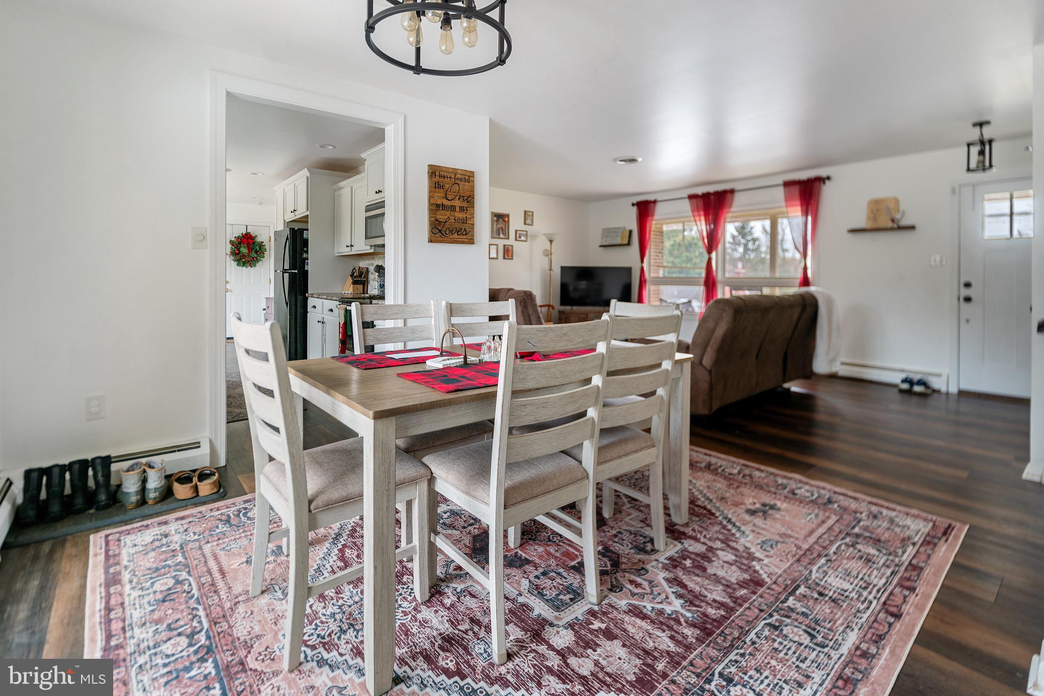 530 Orchard Road Manheim, PA 17545 - Photo 4 of 17