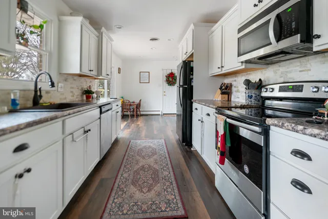 $360,000 | 530 Orchard Road, Manheim, PA 17545