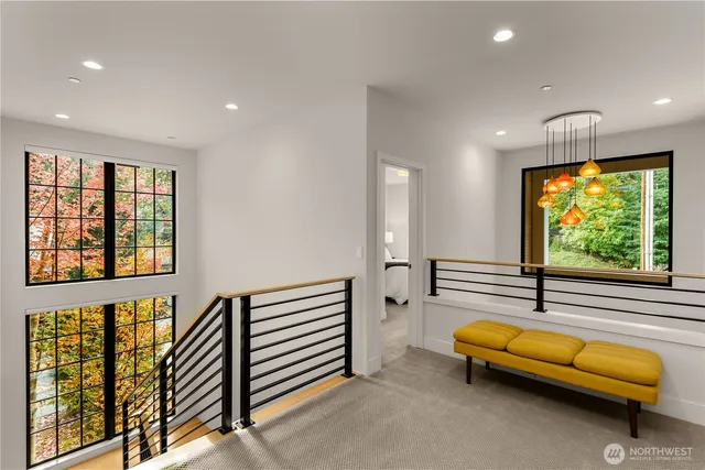 $3,550,000 | 7002 93rd Avenue Southeast, Mercer Island, WA 98040