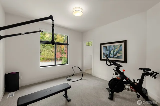 $3,550,000 | 7002 93rd Avenue Southeast, Mercer Island, WA 98040