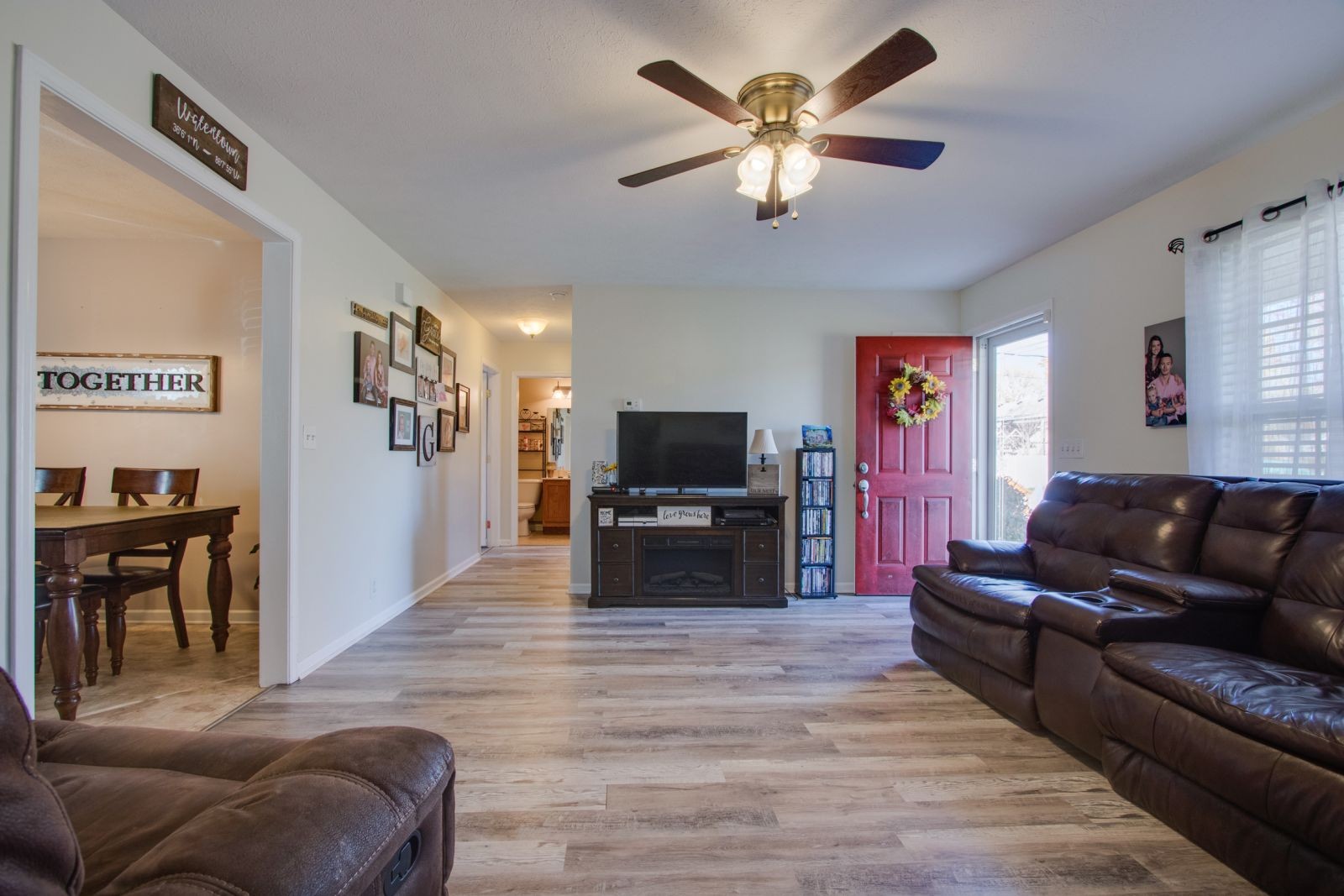 76 Fite Road Watertown, TN 37184 - Photo 5 of 19 a living room with furniture and a flat screen tv