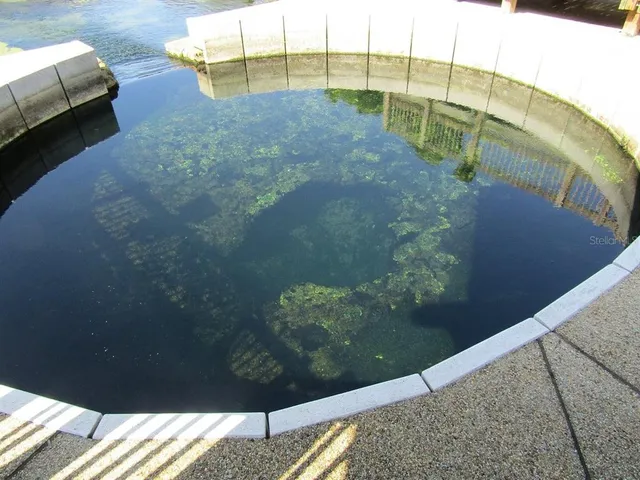 $399,900 | 512 Tennessee Avenue, Crystal Beach, FL 34681