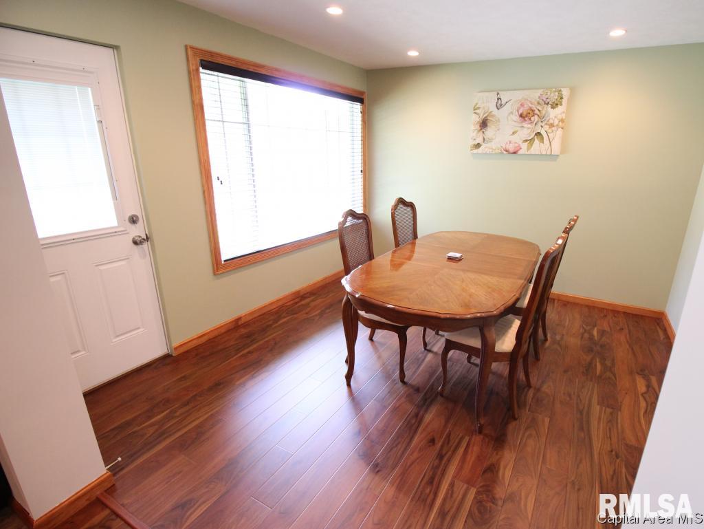 740 Big Bend Road Taylorville, IL 62568 - Photo 3 of 15