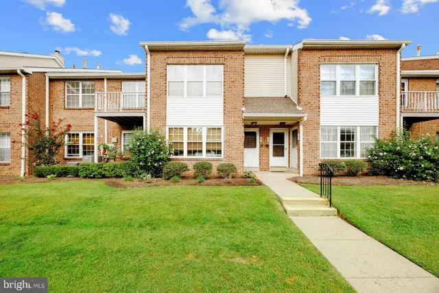 $259,000 | 504 Valley Glen Road, Elkins Park, PA 19027