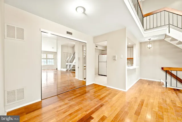 $259,000 | 504 Valley Glen Road, Elkins Park, PA 19027