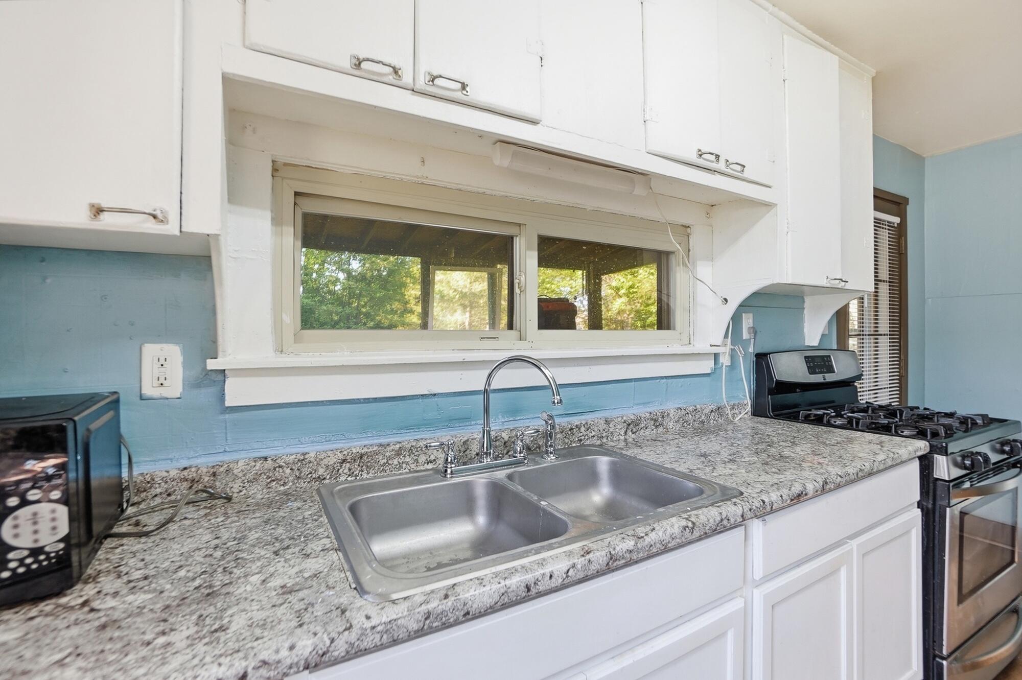 505 Highview Avenue Springfield, OH 45505 - Photo 9 of 23
