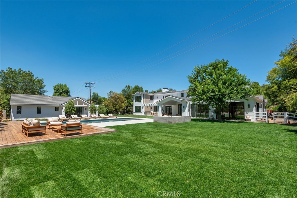 24044 Long Valley Road Hidden Hills, CA 91302 - Photo 49 of 57