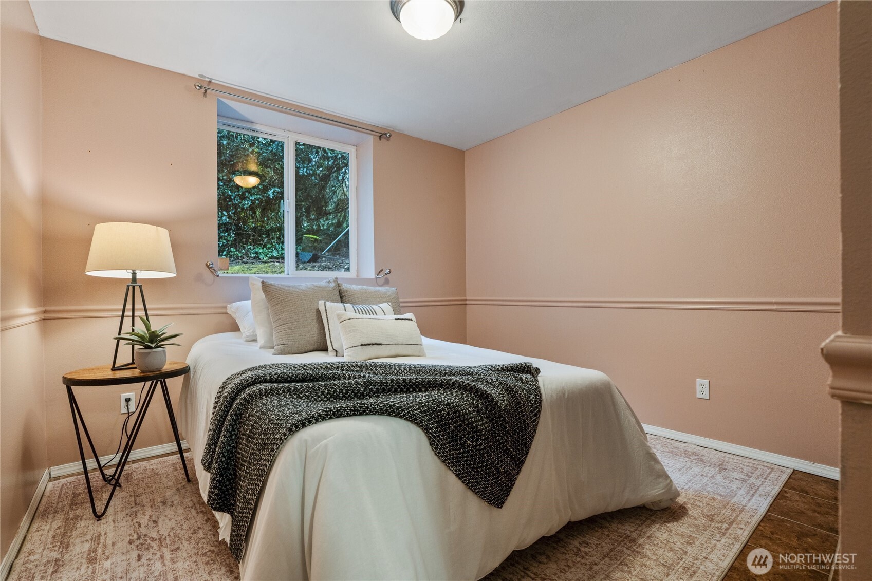 4201 Robinson Road Northeast Bremerton, WA 98310 - Photo 14 of 17 Gallery Image 14