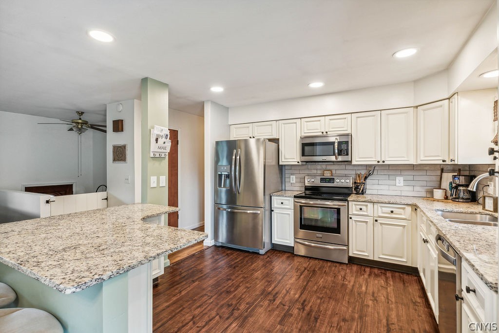 39 Metcalf Drive Auburn, NY 13021 - Photo 11 of 38