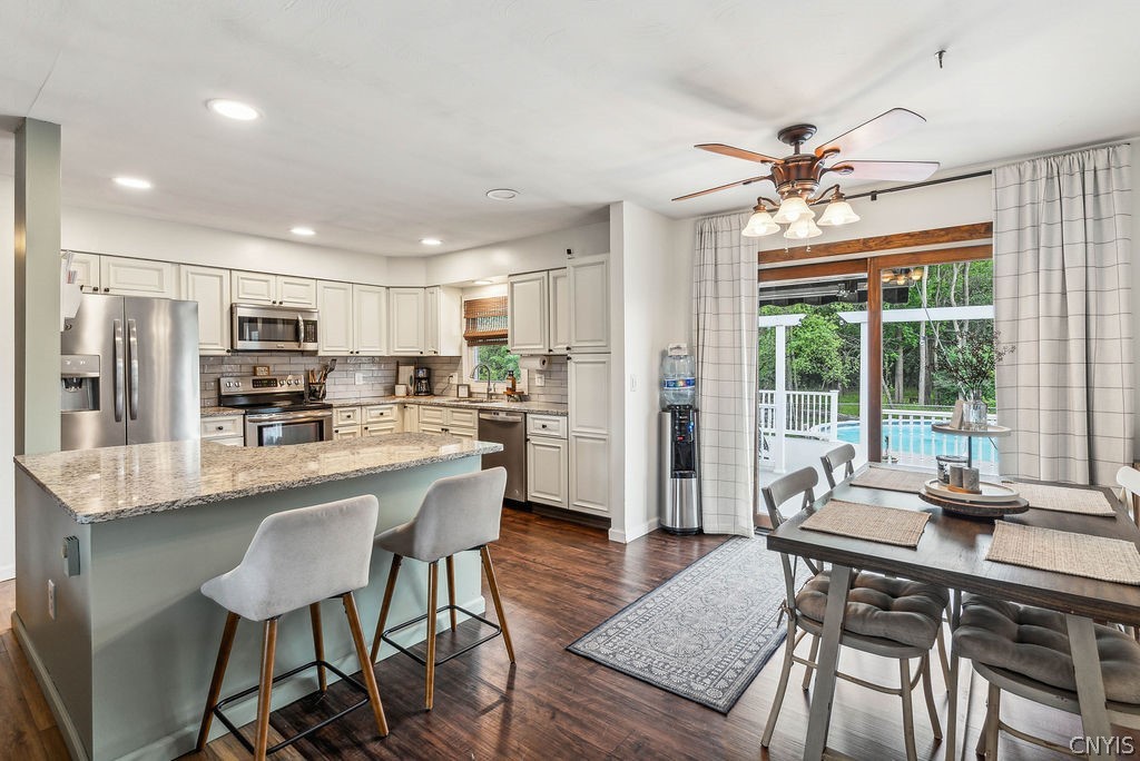 39 Metcalf Drive Auburn, NY 13021 - Photo 10 of 38