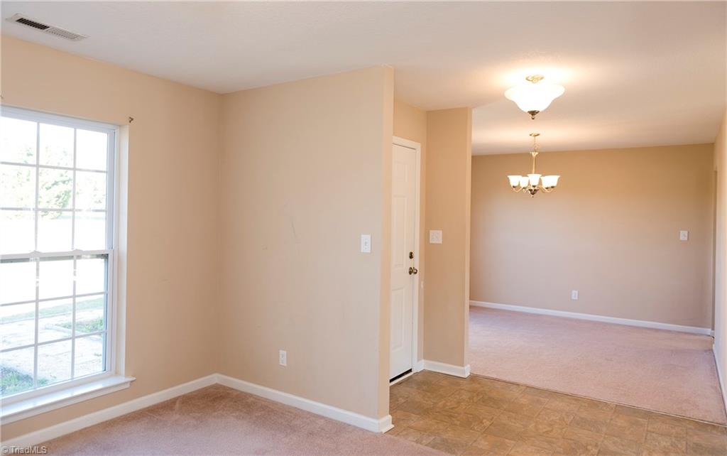 285 Main Church Road Mocksville, NC 27028 - Photo 11 of 27 Gallery Image 11