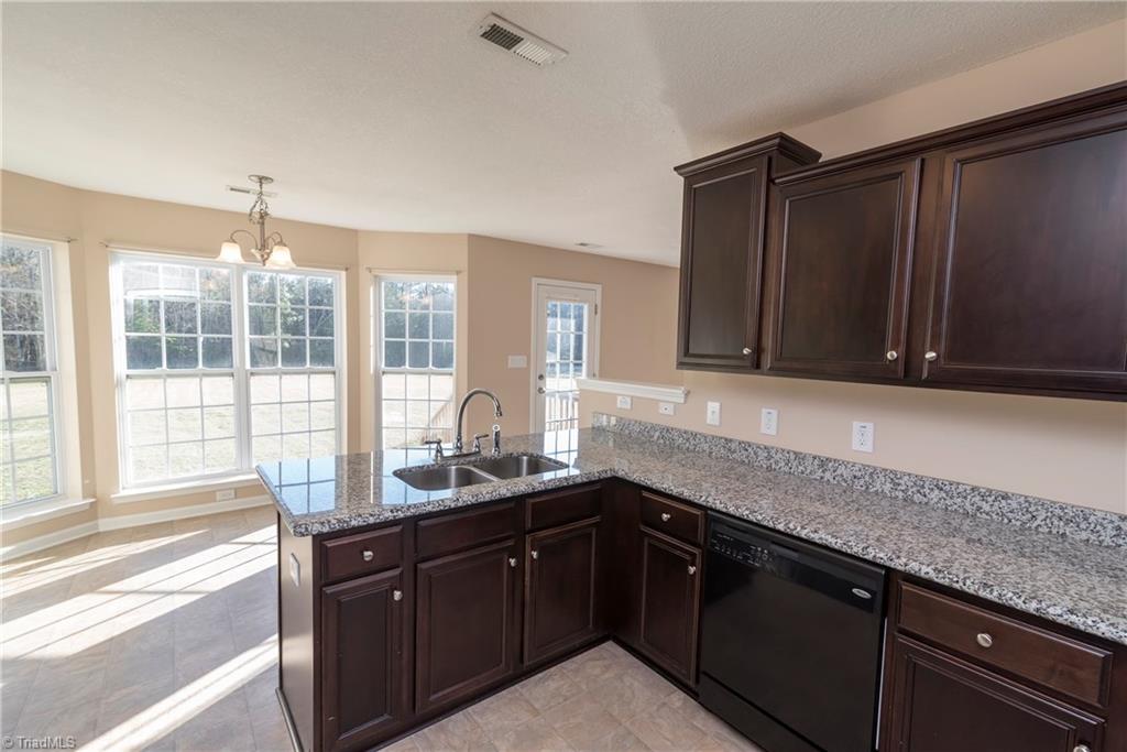285 Main Church Road Mocksville, NC 27028 - Photo 8 of 27 Gallery Image 8