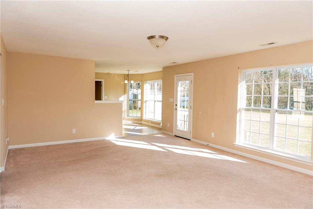 285 Main Church Road Mocksville, NC 27028 - Photo 10 of 27 Gallery Image 10
