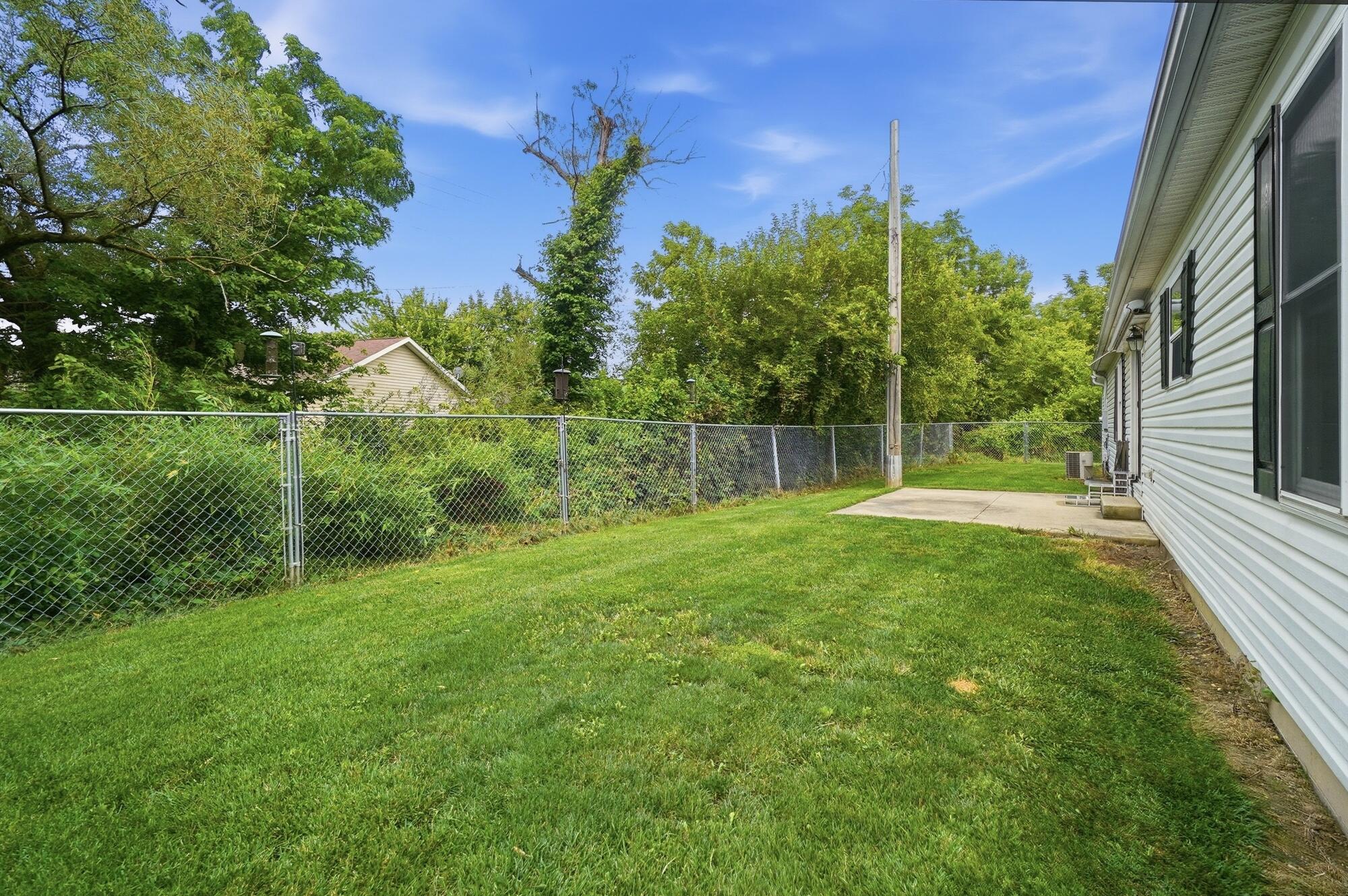 14513 Cemetery Road Wapakoneta, OH 45895 - Photo 35 of 37 174