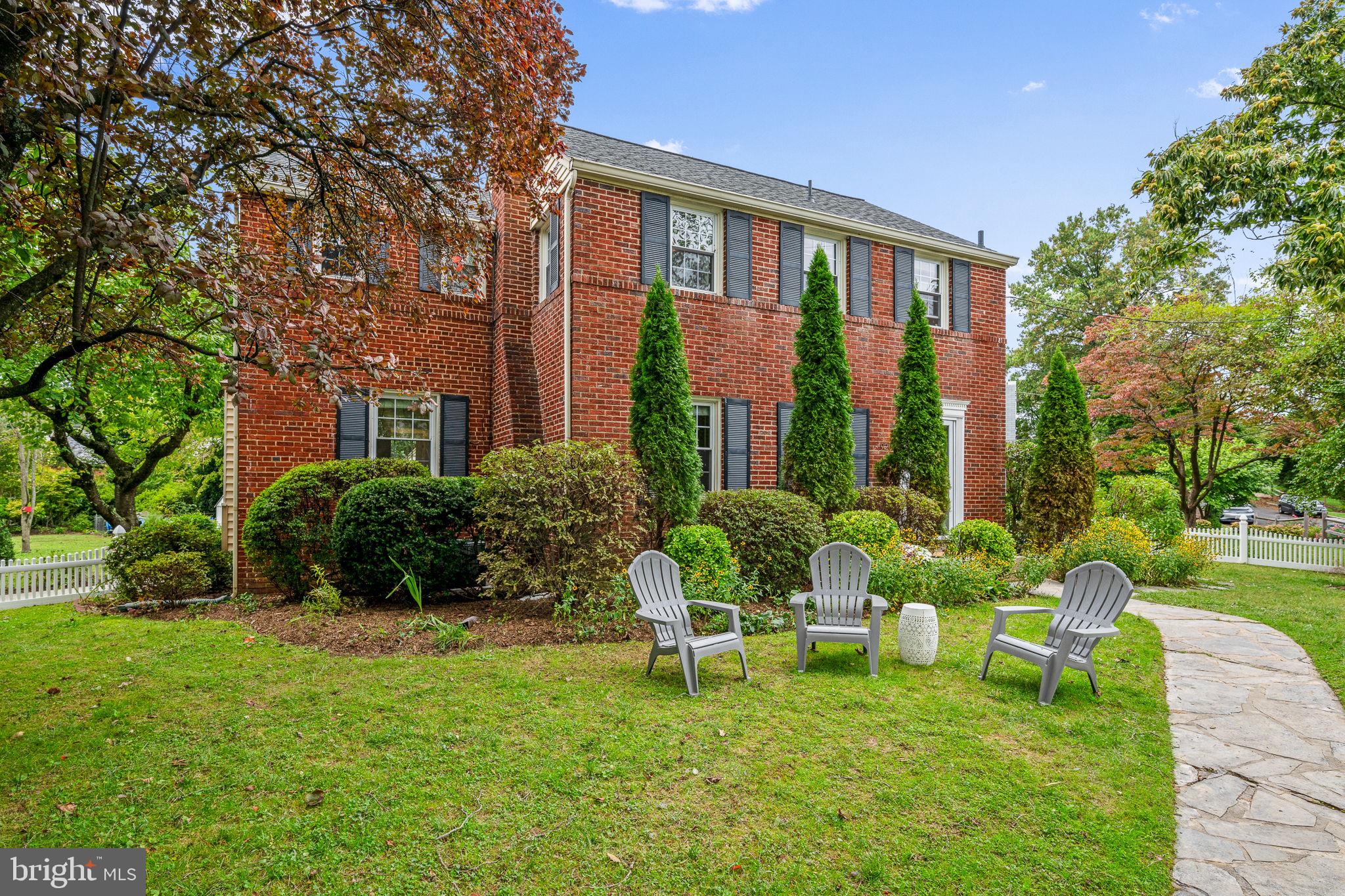 9200 Sudbury Road Silver Spring, MD 20901 - Photo 2 of 41 Beautiful corner lot!