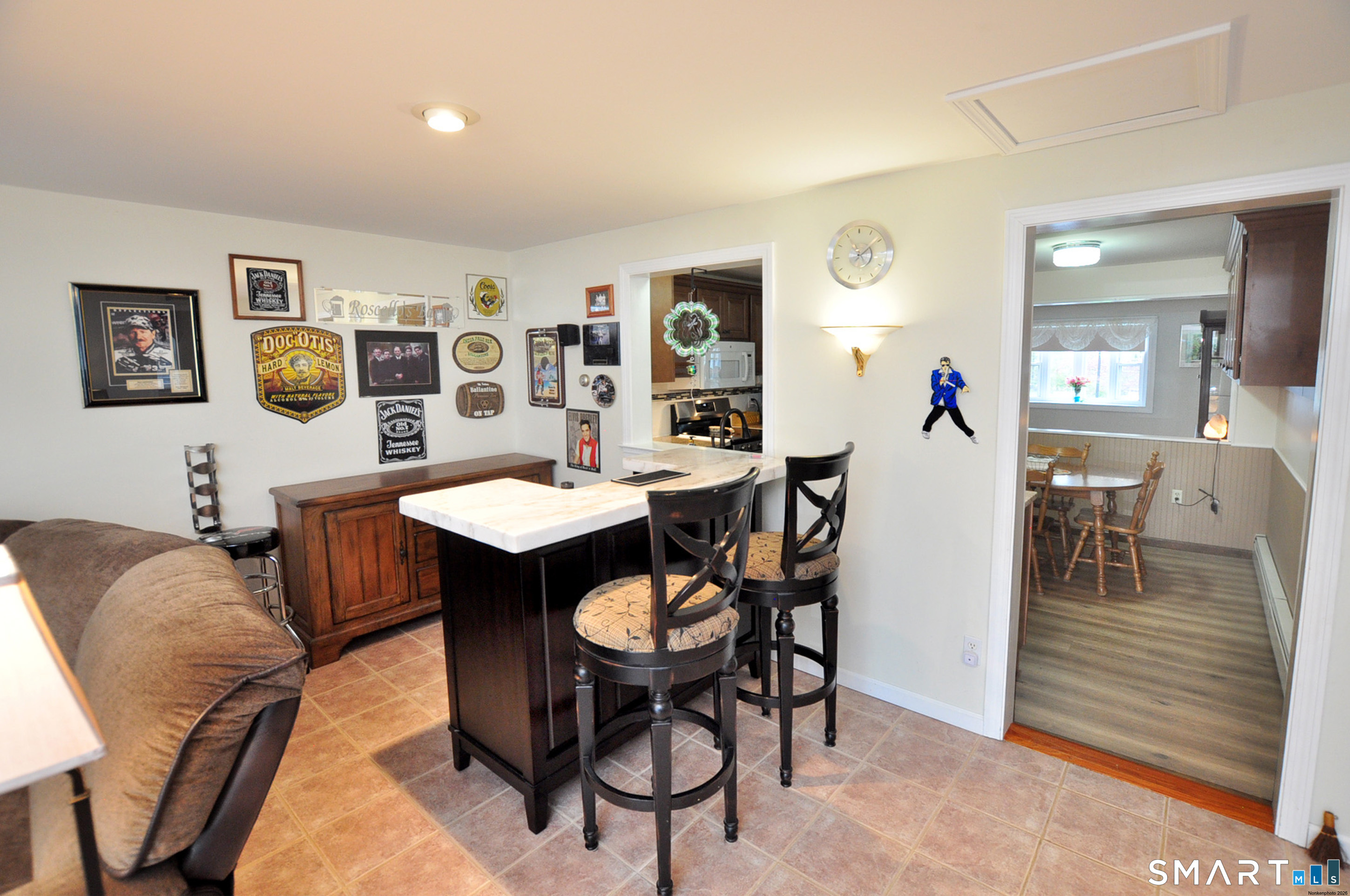 20 Lawrence Lane Torrington, CT 06790 - Photo 28 of 40 Bar in the GREAT room!