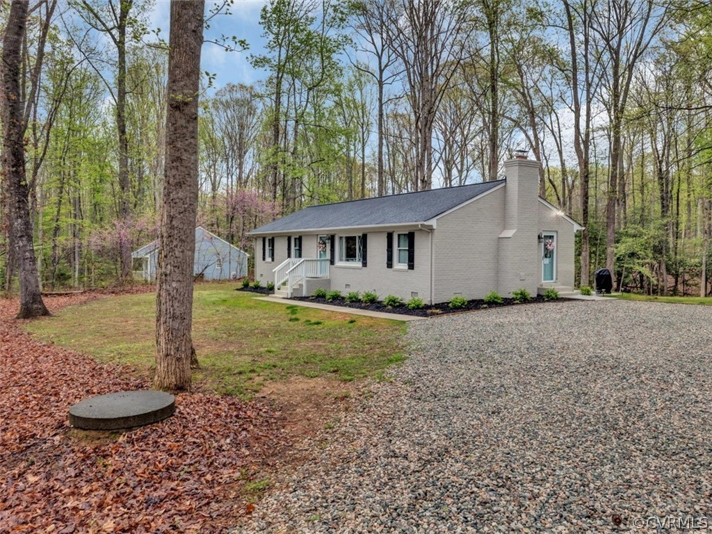 2977 Three Bridge Road Powhatan, VA 23139 - Photo 26 of 27 Gallery Image 26