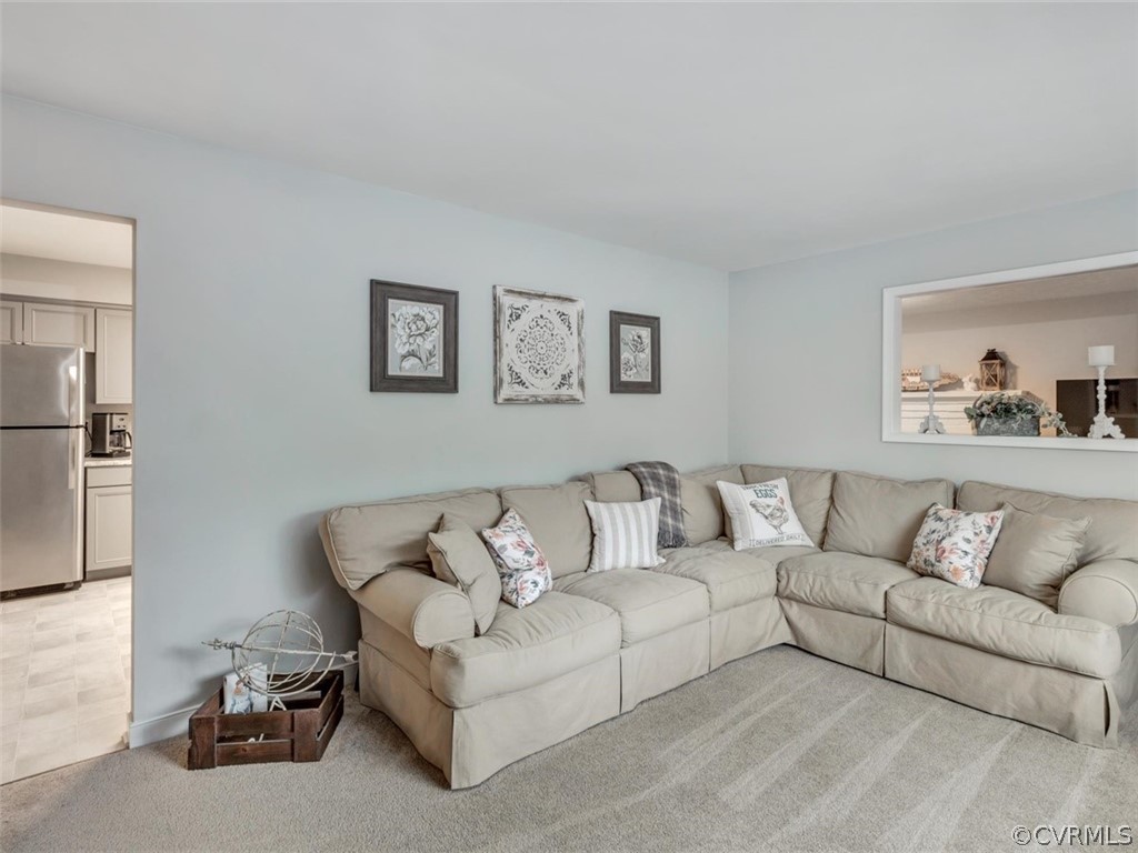 2977 Three Bridge Road Powhatan, VA 23139 - Photo 5 of 27 Gallery Image 5
