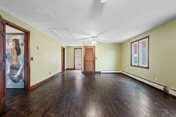 $579,000 | 231 Chamberlain Hill Road, Barre, MA 01005