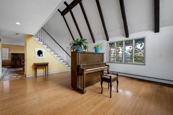 $579,000 | 231 Chamberlain Hill Road, Barre, MA 01005