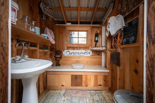 $579,000 | 231 Chamberlain Hill Road, Barre, MA 01005