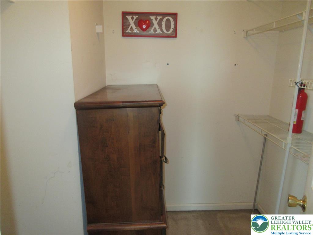 1289 Forest Road Whitehall, PA 18052 - Photo 18 of 23 WIC