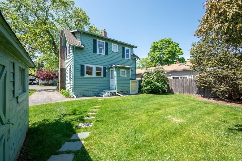 49 Bay State Road Peabody, MA 01960 - Photo 5 of 23 Gallery Image 5