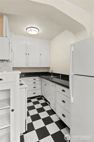 $4,790,000 | 409 10th Avenue East, Seattle, WA 98102