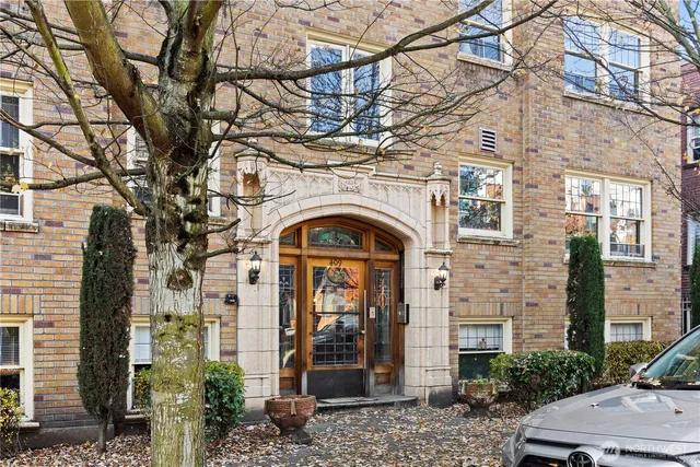 $4,790,000 | 409 10th Avenue East, Seattle, WA 98102