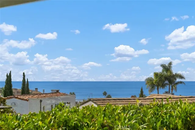 $7,495,000 | 307 Emerald Bay, Laguna Beach, CA 92651