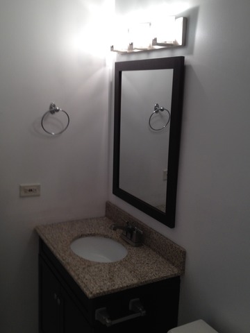 33 West Delaware Place, Unit 20H Chicago, IL 60610 - Photo 6 of 9