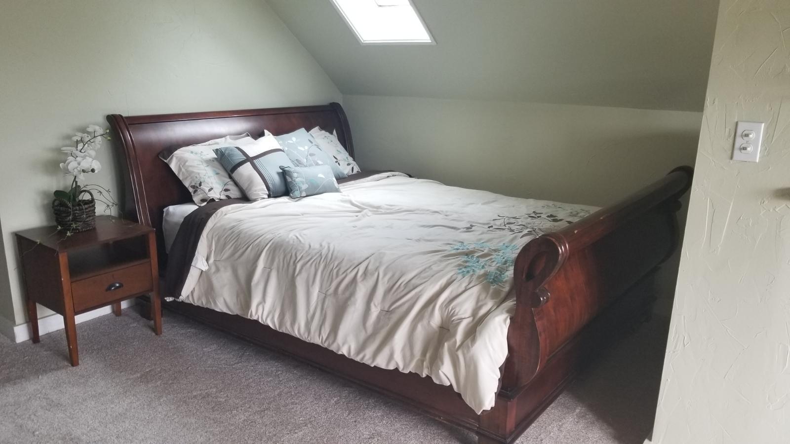 139 Southwest 9th Street Redmond, OR 97756 - Photo 14 of 16 Bed Nook Bed#3 Flex room