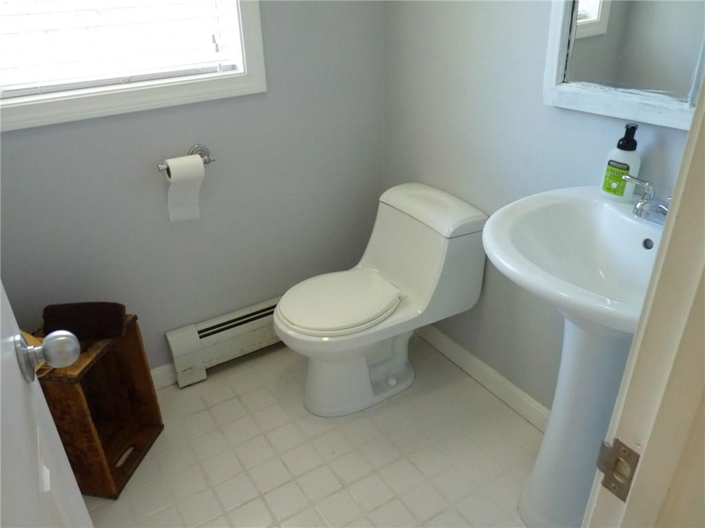 46 Fieldstone Way Ellsworth, ME 04605 - Photo 20 of 35 Half bath