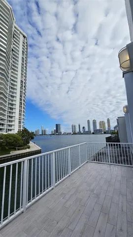 $3,000 | 3745 Northeast 171 Street, Unit 32, North Miami Beach, FL 33160