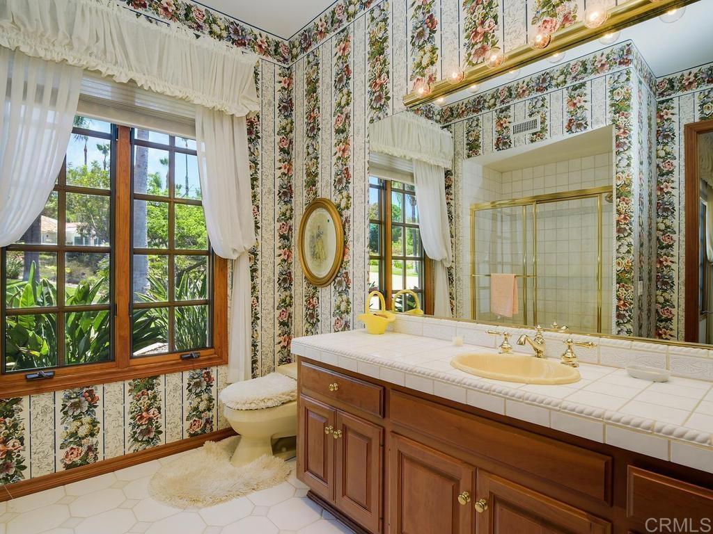 18246 Via Ascenso Rancho Santa Fe, CA 92091 - Photo 39 of 59