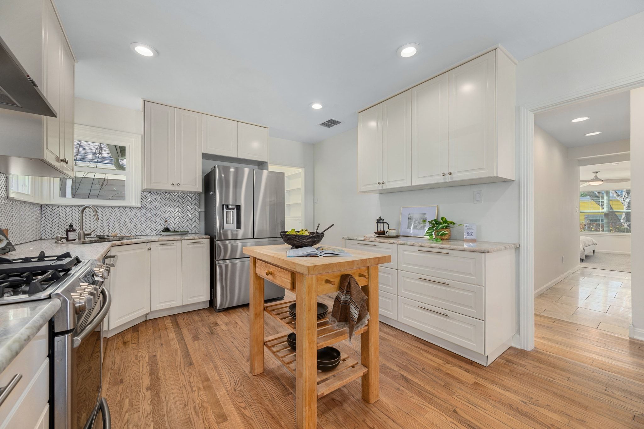 1505 Pasadena Drive Austin, TX 78757 - Photo 13 of 40