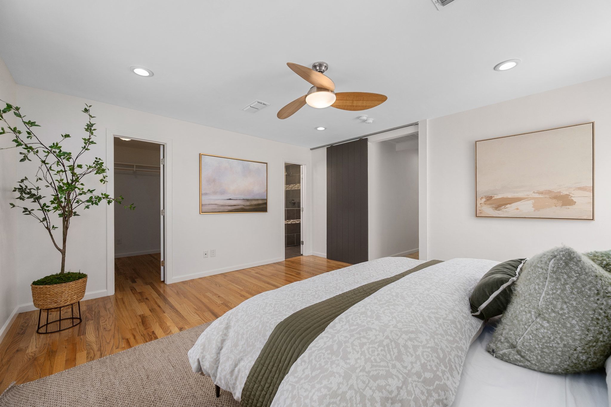 1505 Pasadena Drive Austin, TX 78757 - Photo 4 of 40