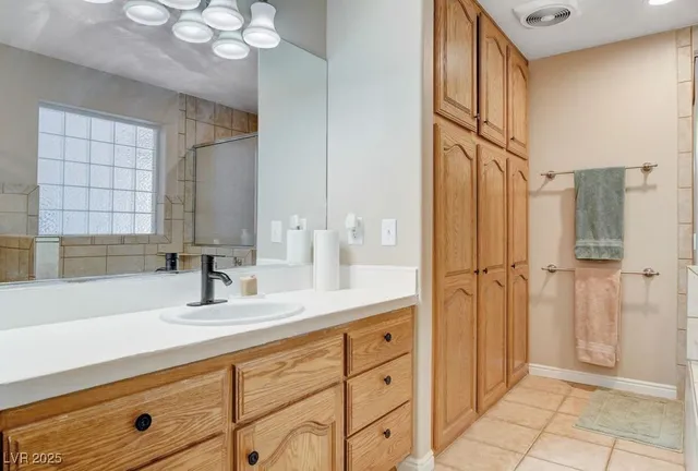 $565,000 | 1635 Zubia Street, Overton, NV 89040