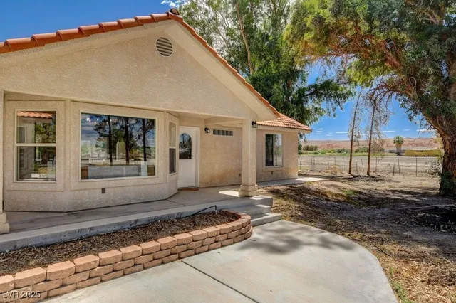 $565,000 | 1635 Zubia Street, Overton, NV 89040