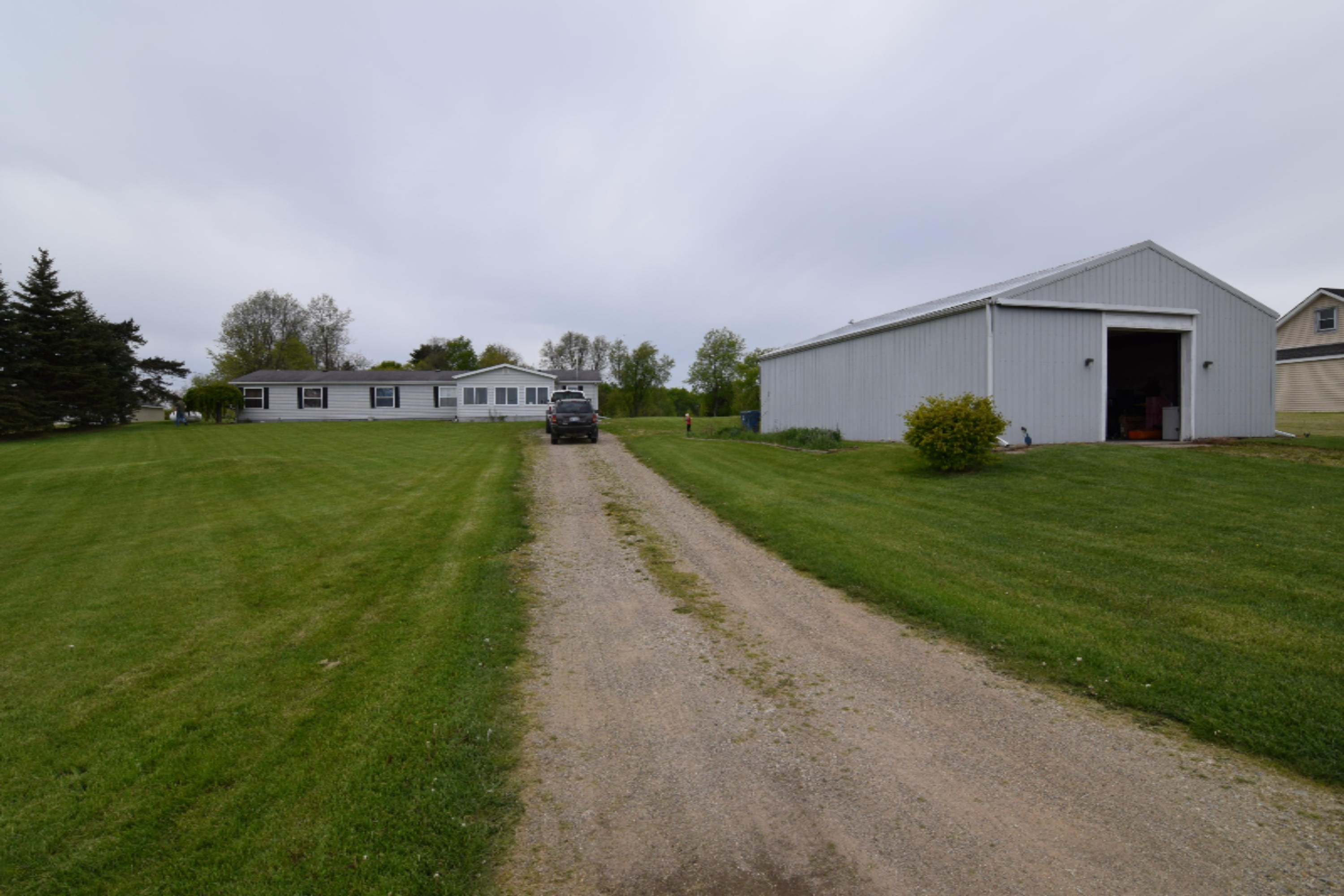 1248 Railroad Road Union City, MI 49094 - Photo 4 of 31 DSC_0447