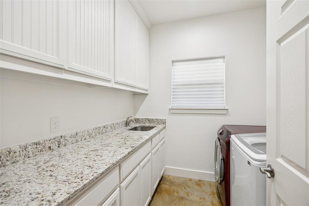 1084 Justin Drive Springtown, TX 76082 - Photo 17 of 28