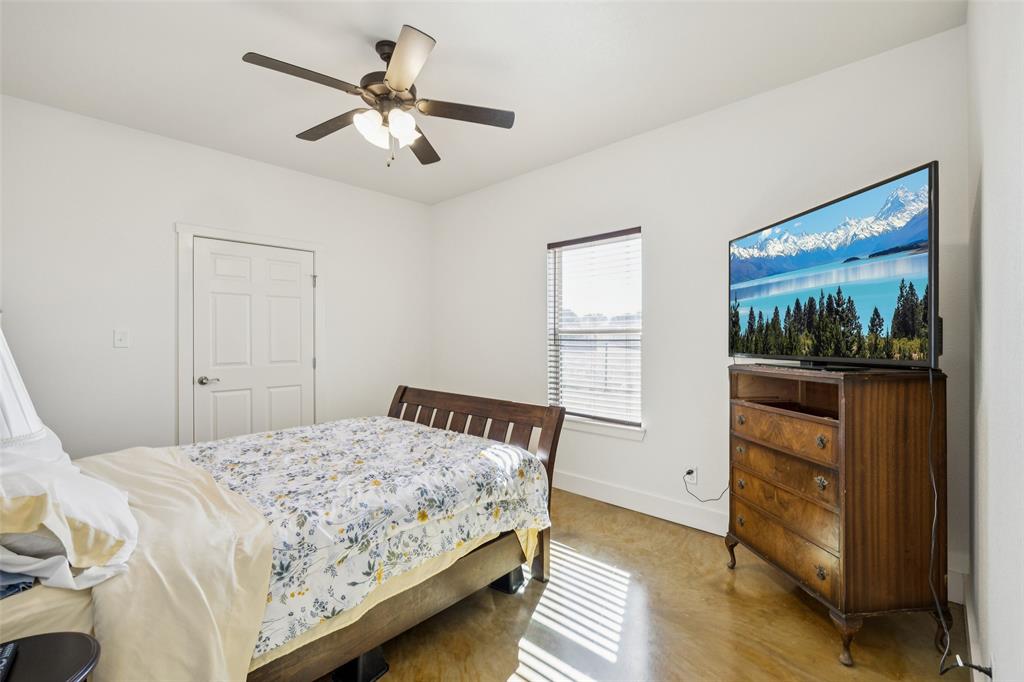 1084 Justin Drive Springtown, TX 76082 - Photo 21 of 28