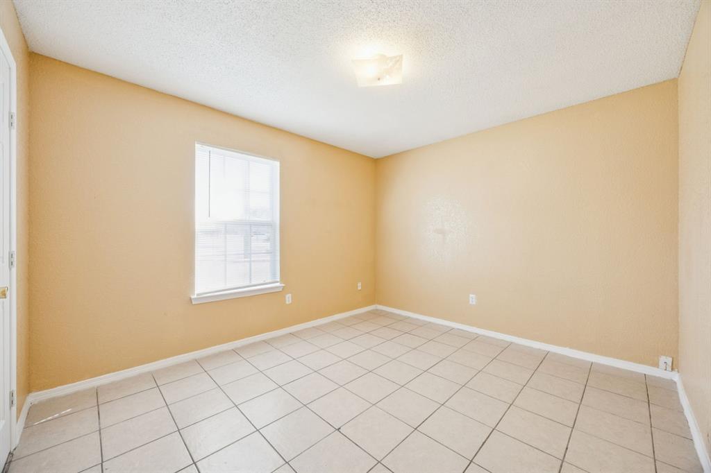 2503 Gerry Way Street Lancaster, TX 75134 - Photo 19 of 26