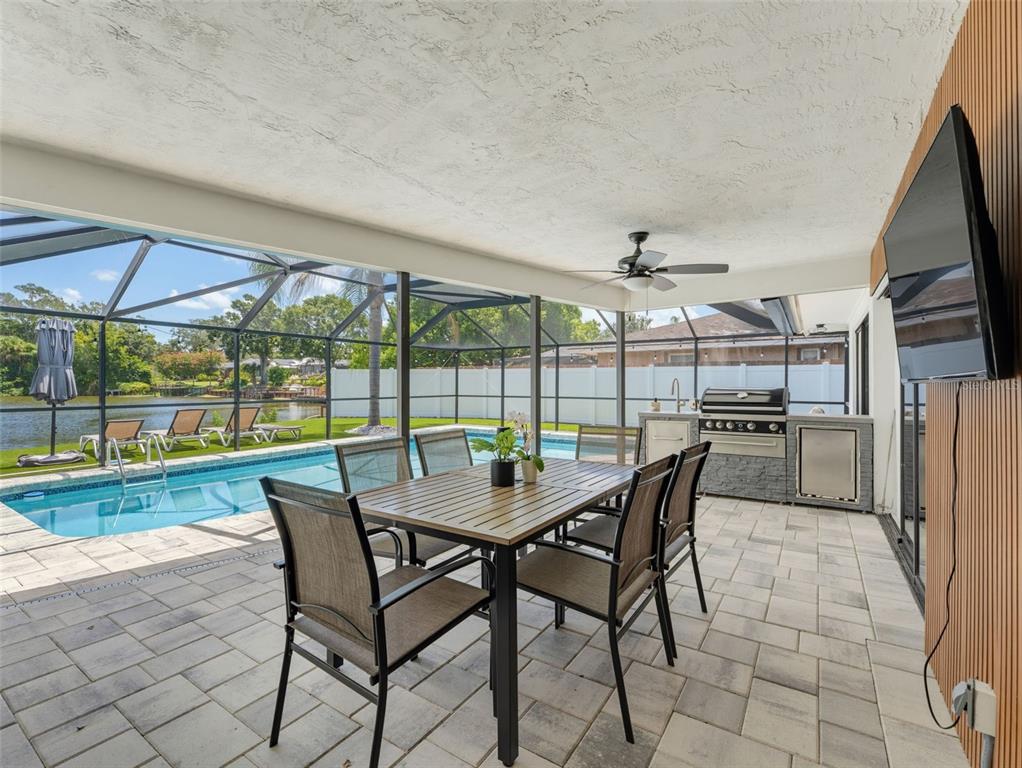 2121 Beecher Road North Clearwater, FL 33763 - Photo 4 of 94 Gallery Image 4