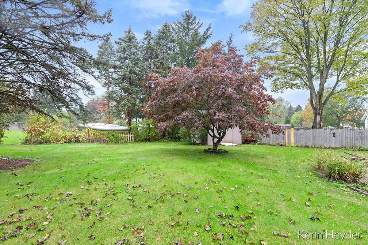 1466 Ridgewood Drive Jenison, MI 49428 - Photo 27 of 33 1466 Ridgewood Dr, Jenison, MI